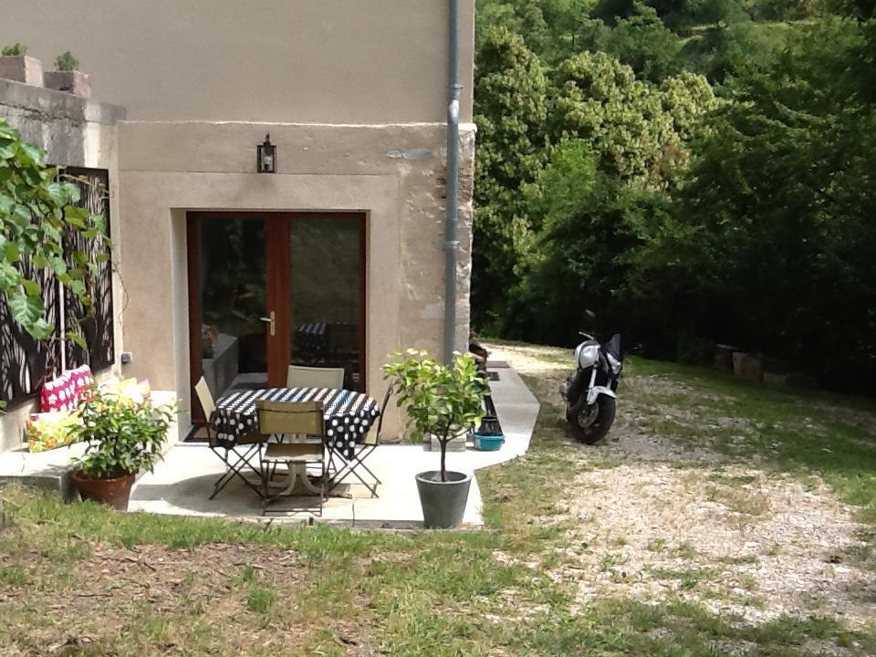 Studio En Pleine Nature Choranche Exterior photo